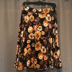 Super Soft Floral Skirt